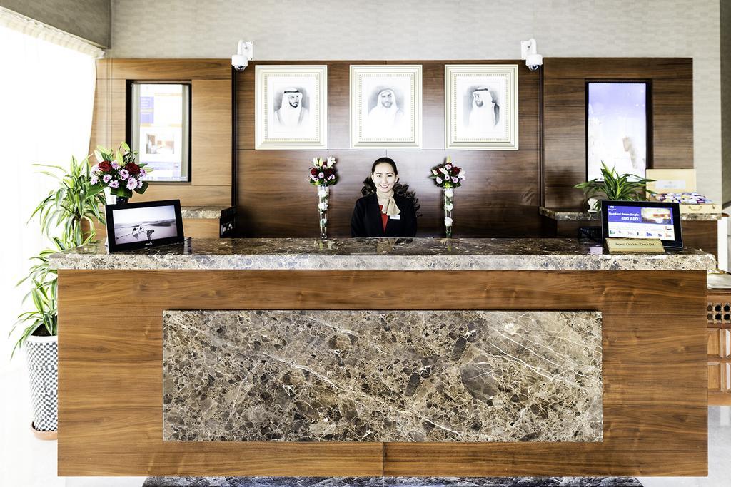 Emirates Plaza Hotel Abou Dabi Extérieur photo