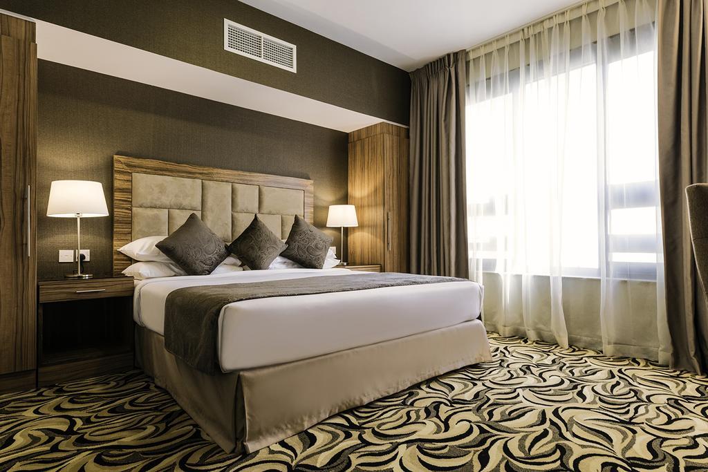 Emirates Plaza Hotel Abou Dabi Extérieur photo